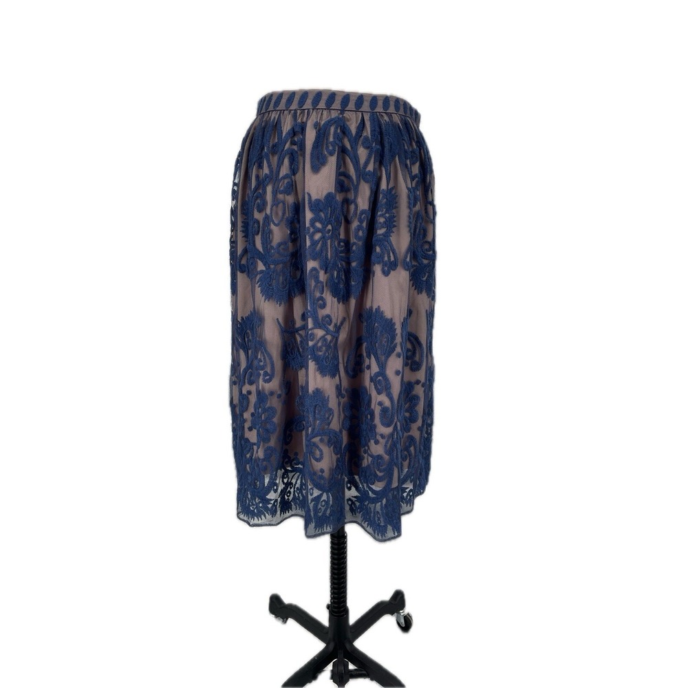 Sundance Cream Blue Lace Overlay Knee Length Skirt Size 6 S